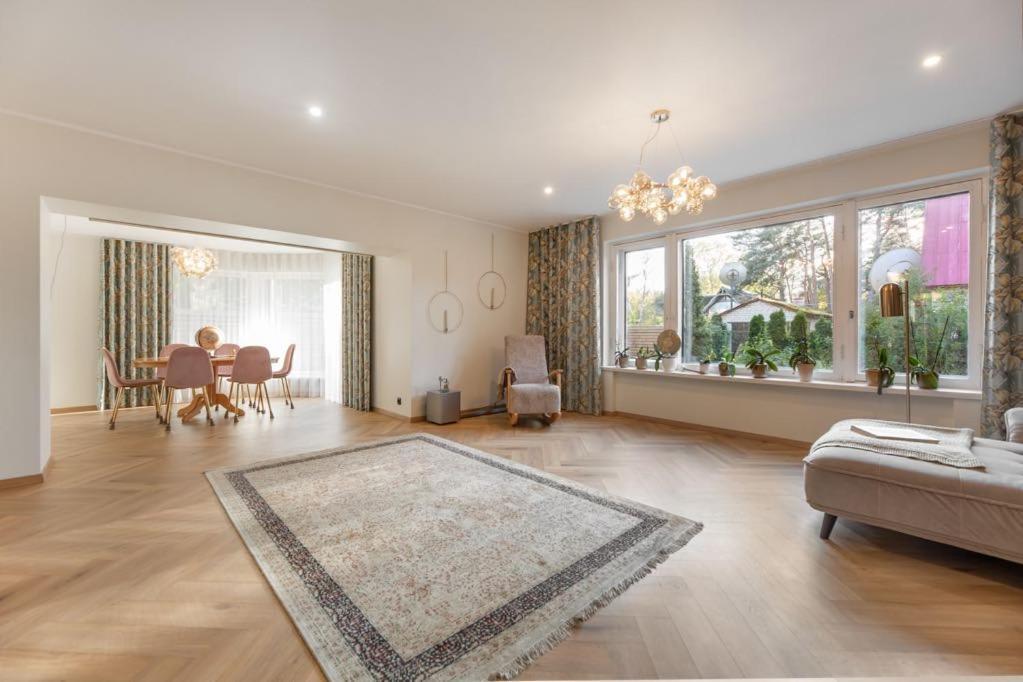 Cozy Private House In Nomme Villaer